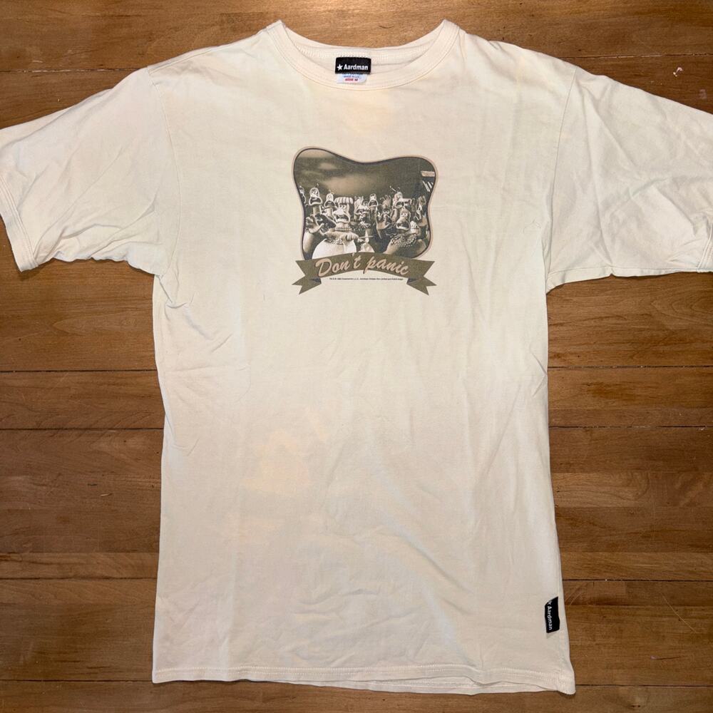 VTG 1999 Chicken Run Movie Promo Shirt Cream Beige Don't Panic Graphic Tee SZ M